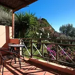Ξενοδοχείο Mounda Retreat 3*