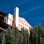 Mounda Retreat Ξενοδοχείο 3*