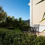 Ξενοδοχείο Mounda Retreat