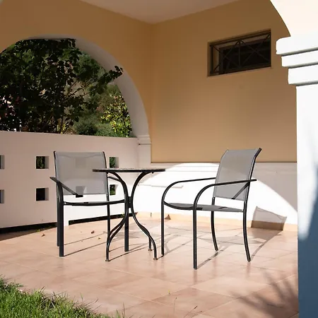 Mounda Retreat Hotel