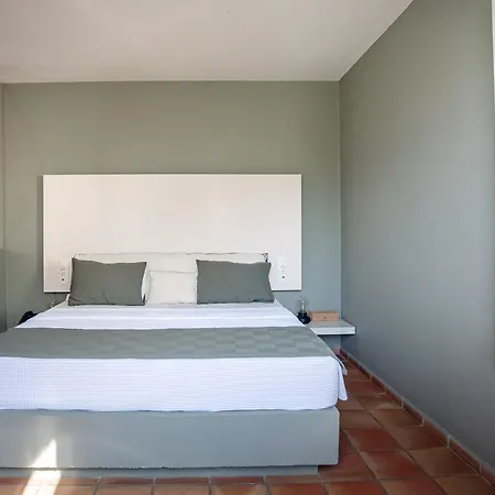 Mounda Retreat 3*