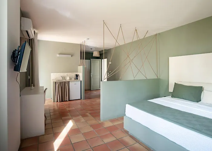 Mounda Retreat 3*