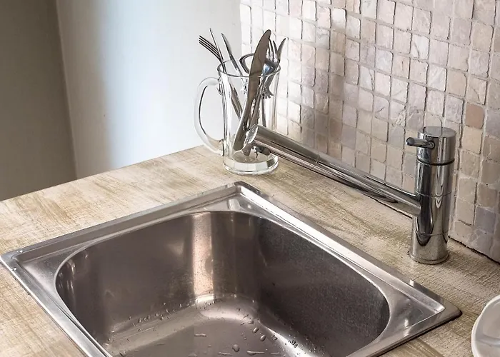 Mounda Retreat Hotel